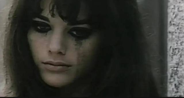 冷室裏有很多走廊 产品图片