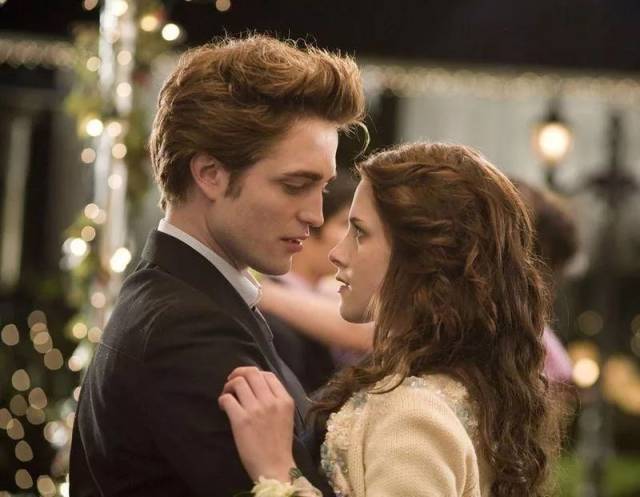 哺乳期的女人 视频封面