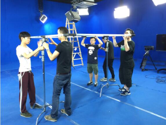 軍火廠 产品图片