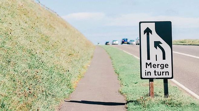 決戰帝國 视频封面