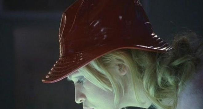 修女有槍 视频封面