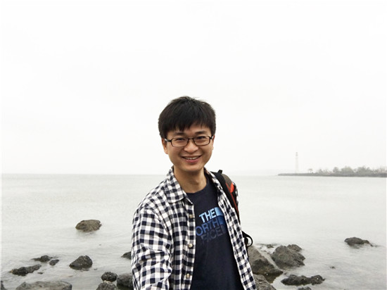 衝破黎明前的黑暗 视频封面