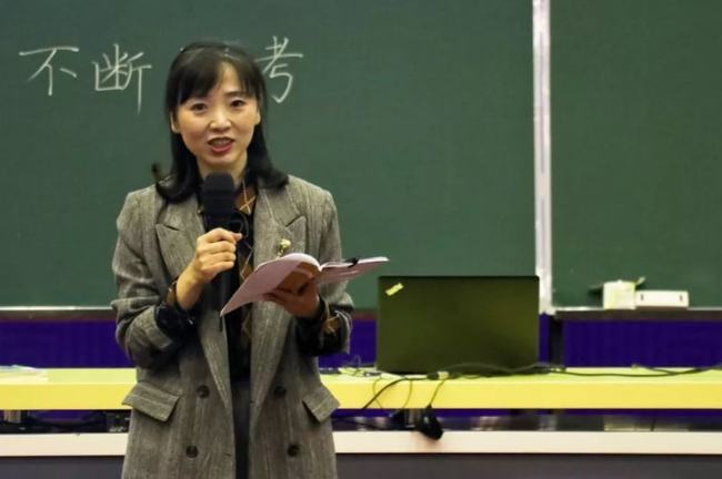 隻想愛你 视频封面