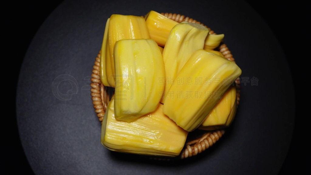 偷心上流 视频封面