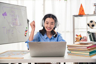 仙鶴戲狐妖 视频截图