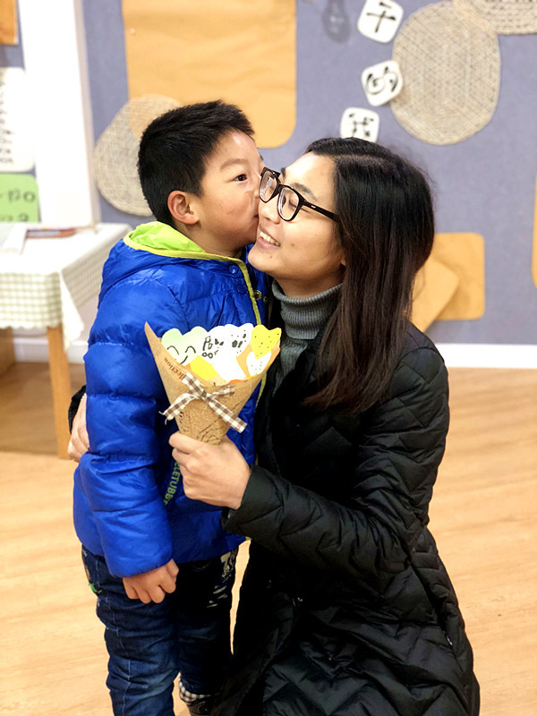 你知不知道我愛你 视频封面