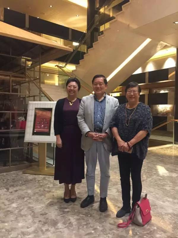 偉大的咻啦啦砰 视频封面