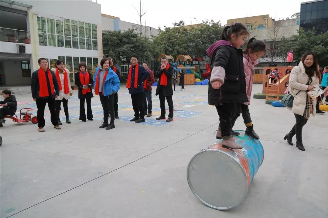 鹹魚翻生 视频封面