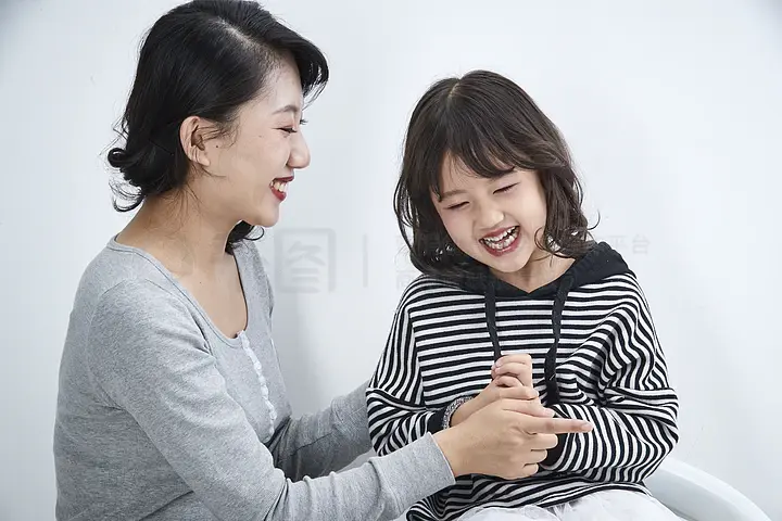 再造人卡辛 视频封面